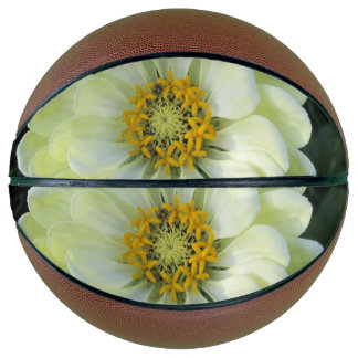 Dahlia Light Yellow Flower Basketball