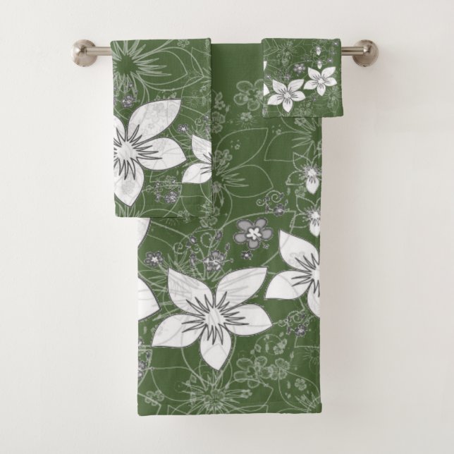Dainty Floral Scroll on Green Bath Towel Set (Insitu)