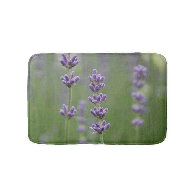 Dainty Lavender Small Bath Mats (Front)