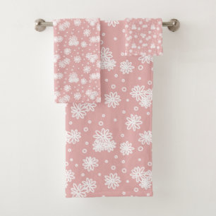 Daisies and Dots - Pink and White Bath Towel Set