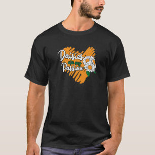 Daisies Are My Passion  Digging Prospecting Gold M T-Shirt
