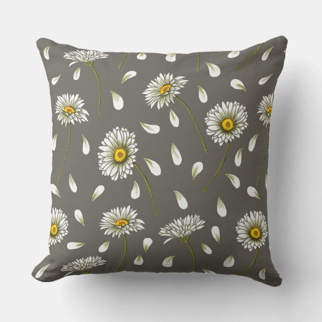 Daisies chic pattern cushion (Front)