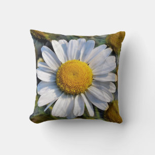 DAISIES CUSHION
