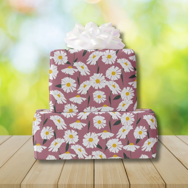 Daisies floral pattern on pink wrapping paper (Creator Uploaded)