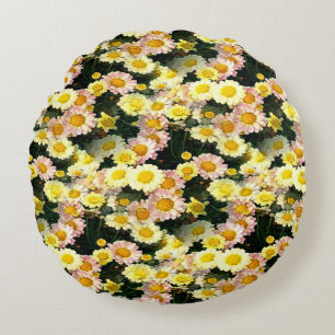 Daisies Galore...... Round Cushion