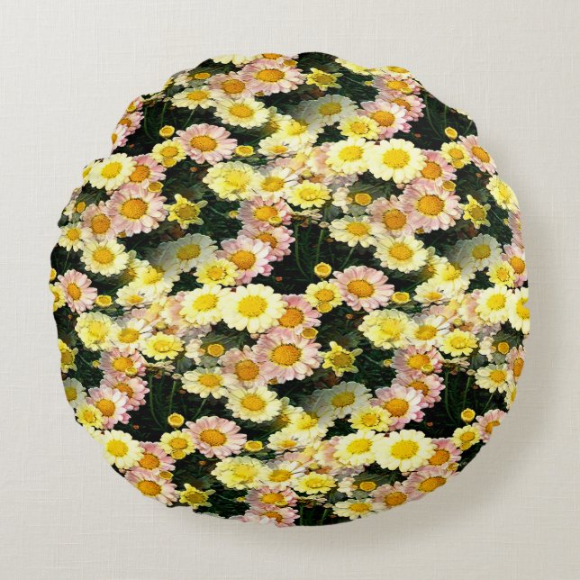 Daisies Galore...... Round Cushion (Front)