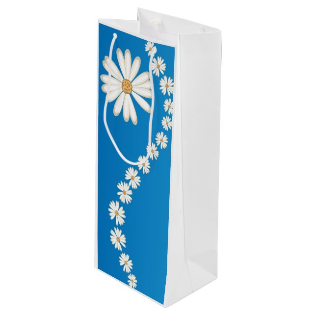 Daisies Gift Bag (Front Angled)