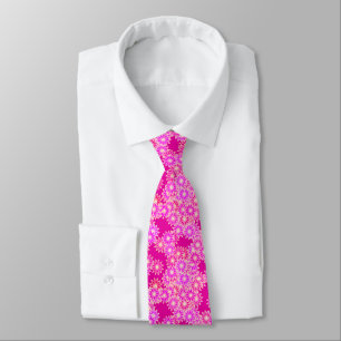 Daisies in shades of pink and orchid tie
