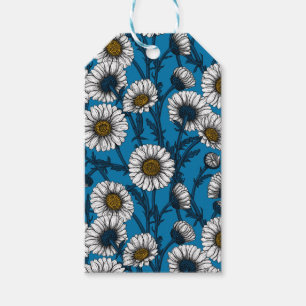 Daisies on blue gift tags
