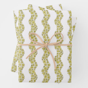 Daisy Chain Wiggly Flower Stripes yellow Wrapping Paper Sheet