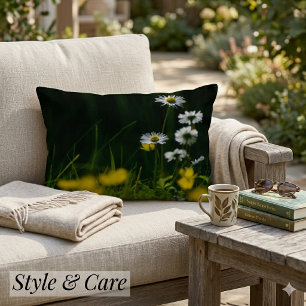 Daisy Dream: Beautiful Floral Nature Decorative Cushion