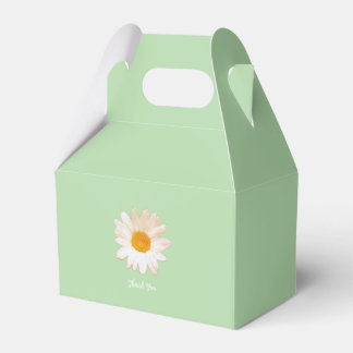 Daisy Flower Mug – Summer Botanical Cosy Favour Box