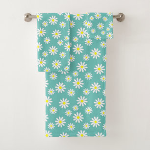 Daisy Flowers On A Blue Bath Towel Set