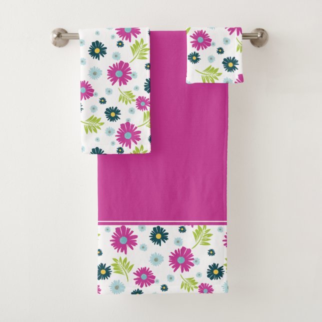 Daisy Garden Flowers Botanical Wildflowers  Bath Towel Set (Insitu)