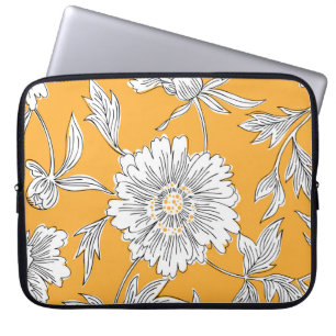 Daisy Heads: Summer Floral Line. Laptop Sleeve