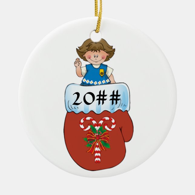 Daisy Mitten Brunette Ceramic Ornament (Front)