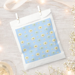 Daisy Pattern on light blue background Favour Bag