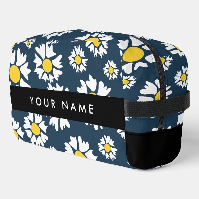 Daisy Pattern, White Daisies, Your Name Dopp Kit (Left Corner)