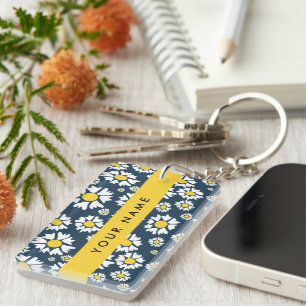Daisy Pattern, White Daisies, Your Name Key Ring