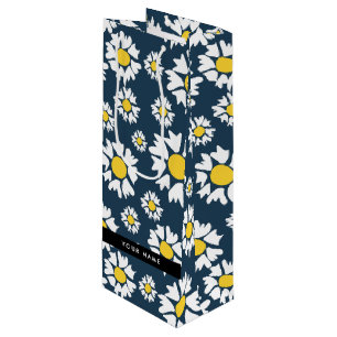 Daisy Pattern, White Daisies, Your Name Wine Gift Bag