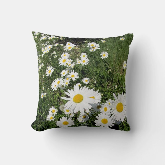 Daisy Pillow (Front)