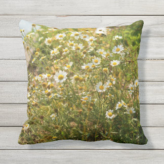 daisy throwpillow