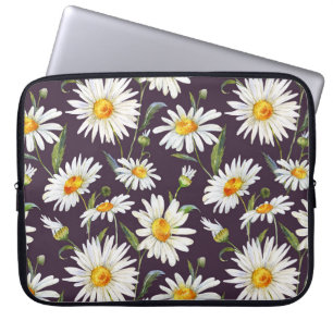 Daisy Watercolor: Dark Floral Seamless Laptop Sleeve