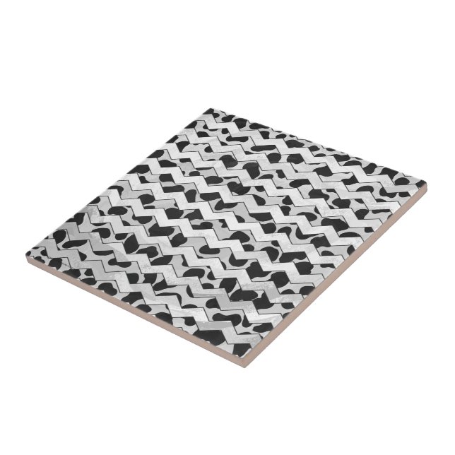 Dalmatian Black and White Chvron Tile (Side)