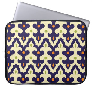 Damask paisley arabesque Moroccan pattern girly Laptop Sleeve