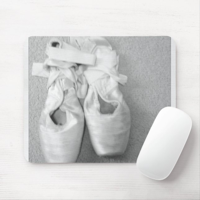 Dancers En Pointe Mouse Pad (With Mouse)