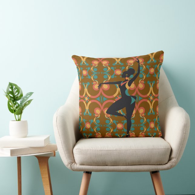 dancing queen cushion (Chair)