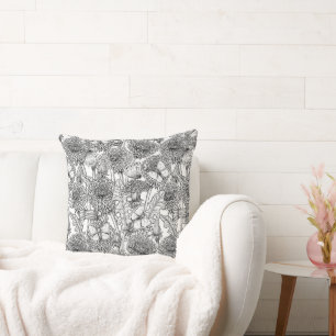 Dandelion meadow in black and white cushion