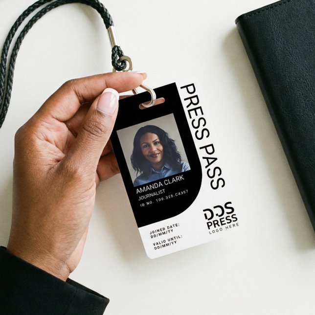 Dark Black Modern & Minimal Press Pass Photo ID Badge (Dark Black Modern & Minimal Press Pass Photo ID Badge)