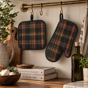 Dark Cottagecore Black Rust Autumn Plaid Oven Mitt & Pot Holder Set