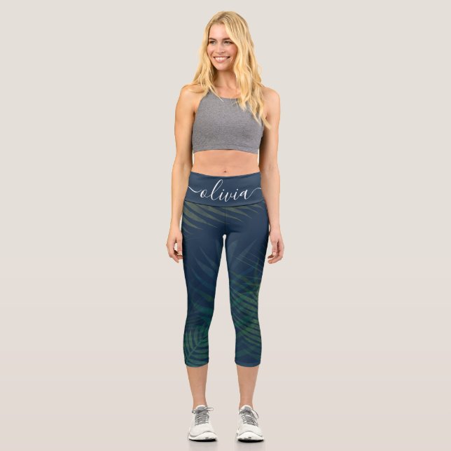 Dark green palms leaves pattern capri leggings (Front)