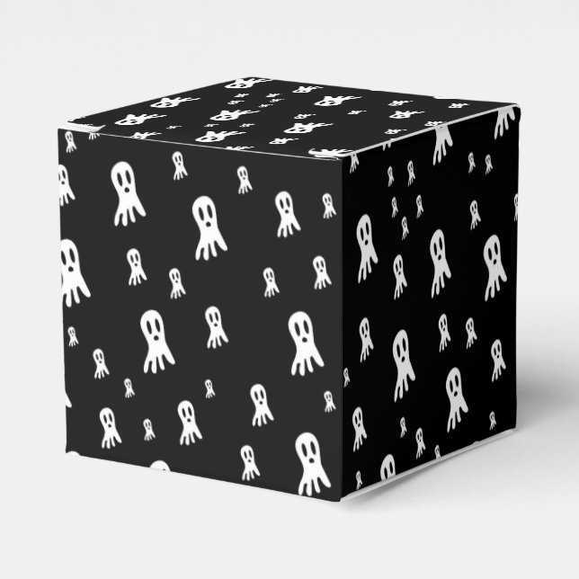 Dark Halloween Ghosts  Favour Box (Front Side)