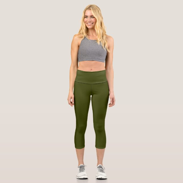 Dark olive green solid colour capri leggings (Front)