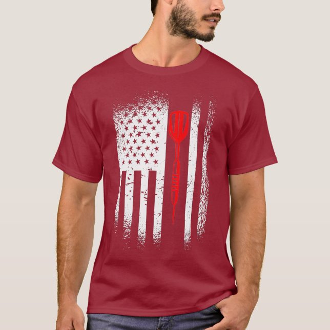Darts Dart Arrow American Flag T-Shirt (Front)