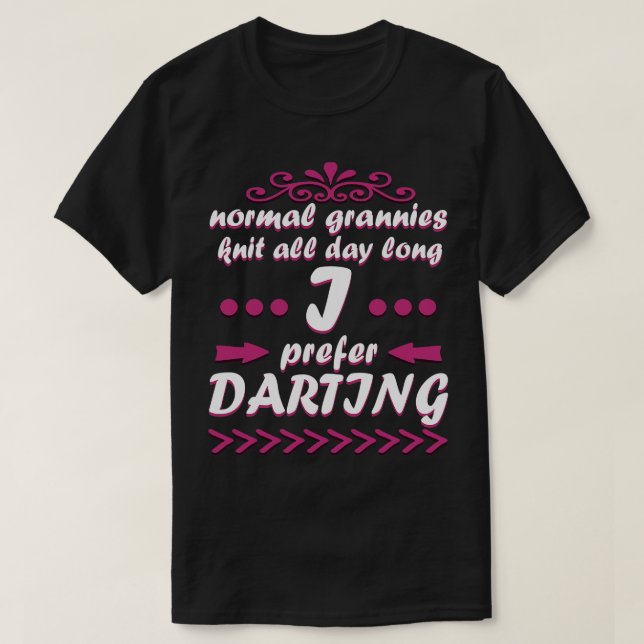 Darts Grandma Darts Bullseye Tournament Gift T-Shirt (Design Front)