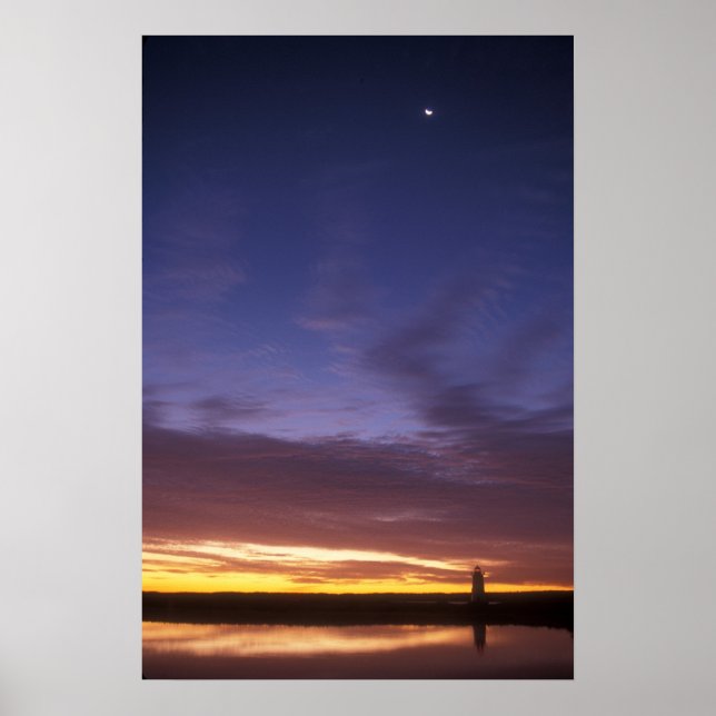 Dawn over Edgartown Lighthouse Marthas Vineyard Poster (Front)