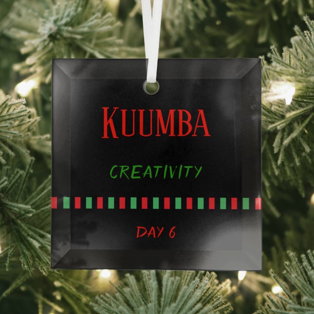 Day 6 Kuumba Principle Kwanzaa Glass Tree Decoration (Insitu)