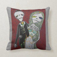 Day Of The Dead Wedding Couple American MoJo Pillo