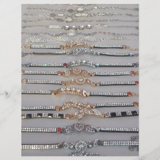 Dazzling Decorated Diamond Chain Artwork Jewellery (Front)