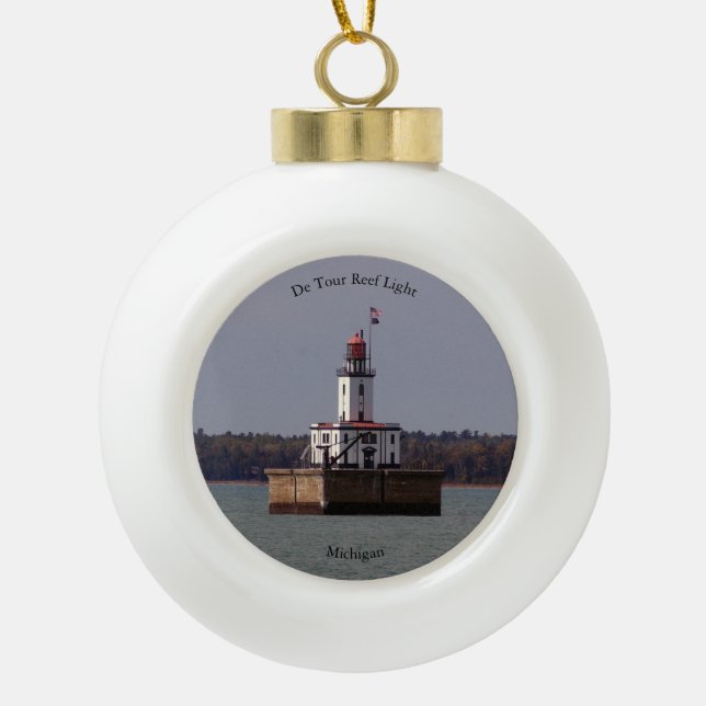 De Tour Reef Light ball or snowflake ornament (Front)