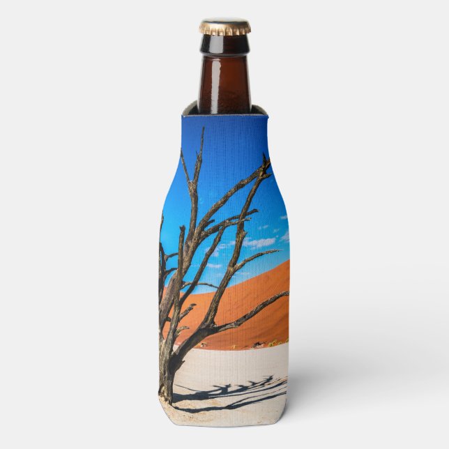 Dead tree in Deadvlei, Namibia Bottle Cooler (Bottle Front)