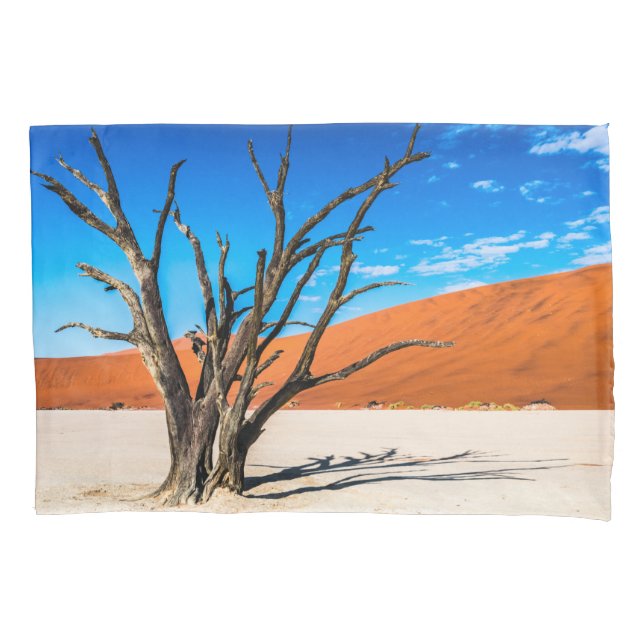 Dead tree in Deadvlei, Namibia Pillowcase (Front)