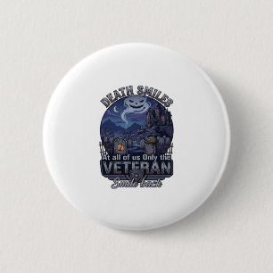 Death Smiles Veteran Halloween Ghost Graveyard Hau 6 Cm Round Badge