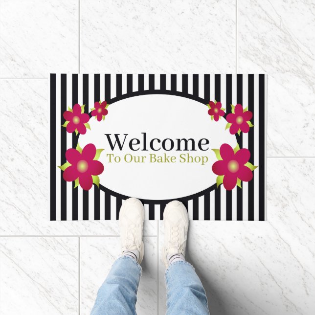 Decorative Black And White Stripe Doormat (Indoor)
