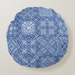 Decorative color ceramic azulejo tiles. Colored de Round Cushion