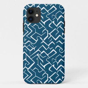 Deep Blue and White Meander Pattern   Modern Maze iPhone 11 Case